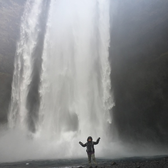 Meet your Posher, Lia - Picture 6 of 6